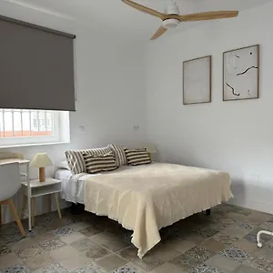 Apartment The Sunnydise, Malaga